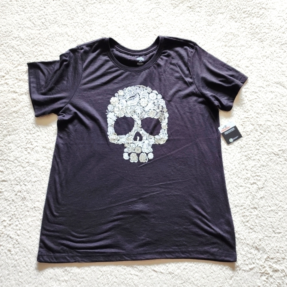 New women's Halloween black t-shirt with silver Scull print size M